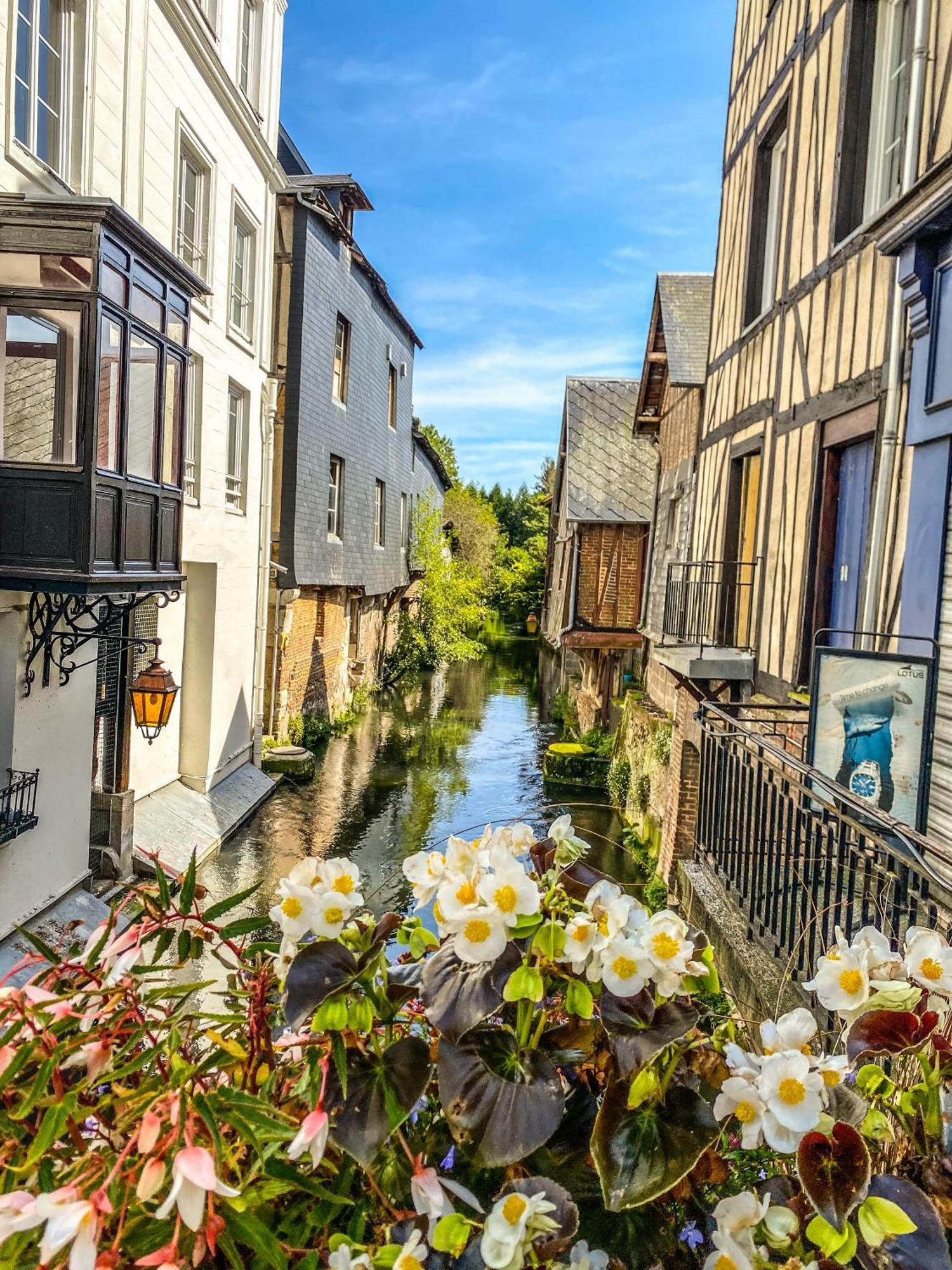Ulysse By Kleidos - Charmant T2 Dans Le Centre De Pont-Audemer Exterior photo